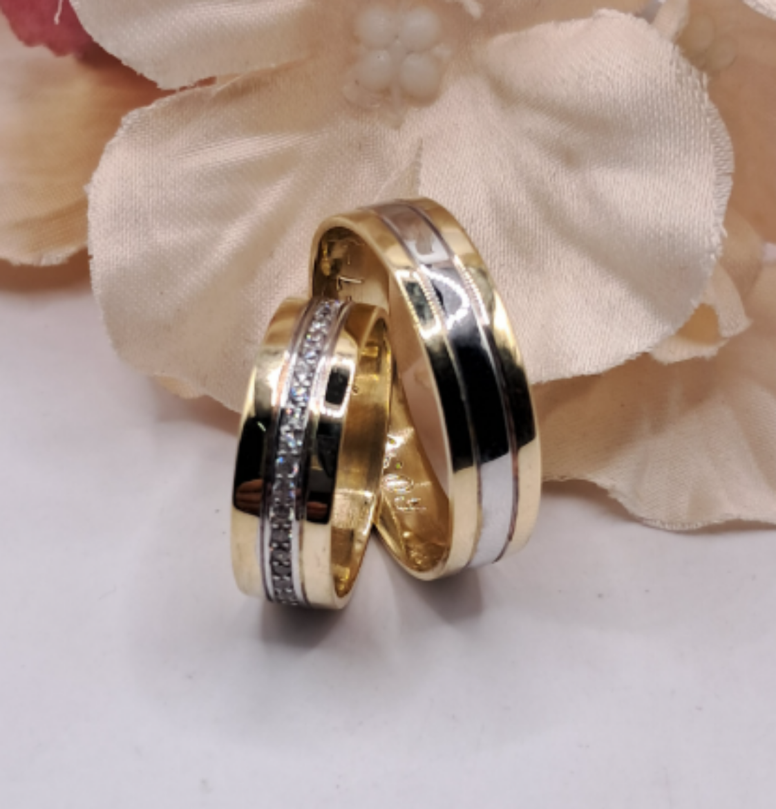 Imagem de Aliança em Ouro Bicolor PerfeitoAmor com 6mm 
