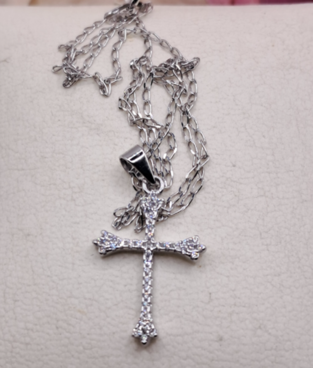 Imagem de Fio em Prata 45cm com Crucifixo com Zirconias